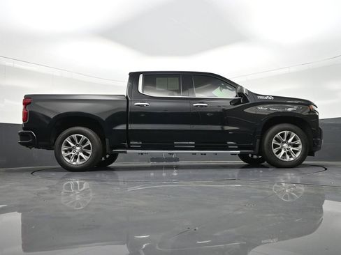 Used 2021 Chevrolet Silverado 1500 High Country image 28