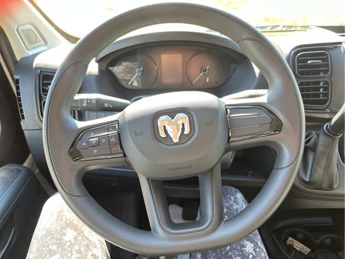 New 2025 RAM ProMaster 2500 image 32