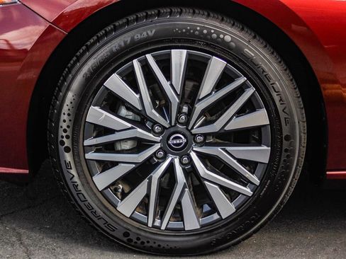 Certified 2023 Nissan Altima 2.5 SV image 11