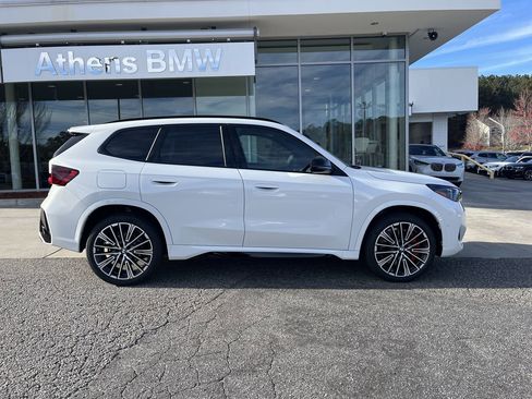 Used 2026 BMW X1 xDrive28i w/ M Sport Package image 9