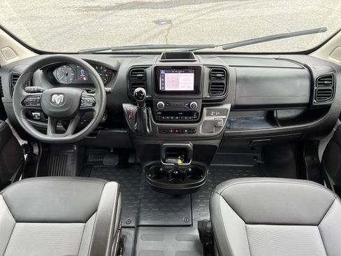Used 2026 RAM ProMaster 2500 w/ Convenience Group FWD image 33