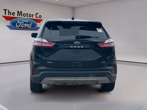 Certified 2024 Ford Edge SEL w/ Convenience Package AWD/4WD image 6