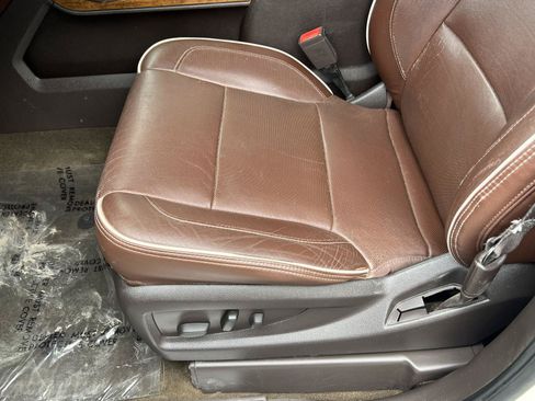 Used 2014 Chevrolet Silverado 1500 High Country w/ High Country Premium Package AWD/4WD image 29