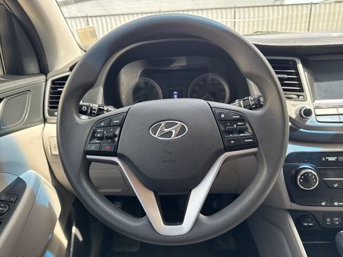 Used 2018 Hyundai Tucson SEL AWD/4WD image 14