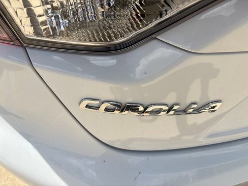 Used 2026 Toyota Corolla LE FWD image 20