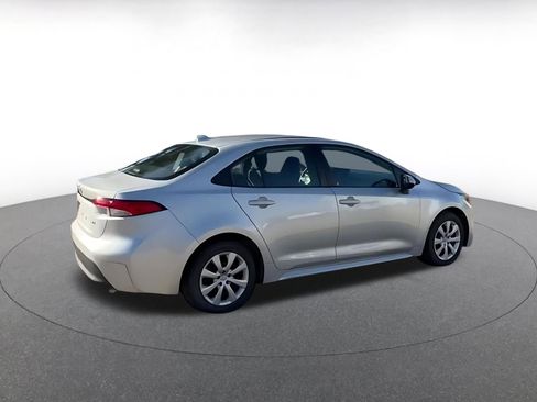 Used 2025 Toyota Corolla LE image 15