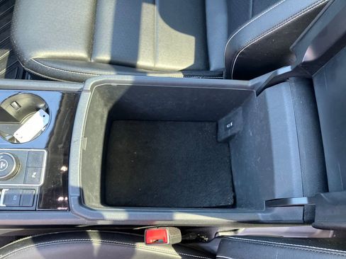 Used 2023 Volkswagen Atlas SE w/ Panoramic Sunroof Package AWD/4WD image 28