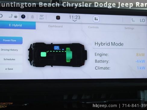 Used 2024 Jeep Wrangler Unlimited Sahara image 24