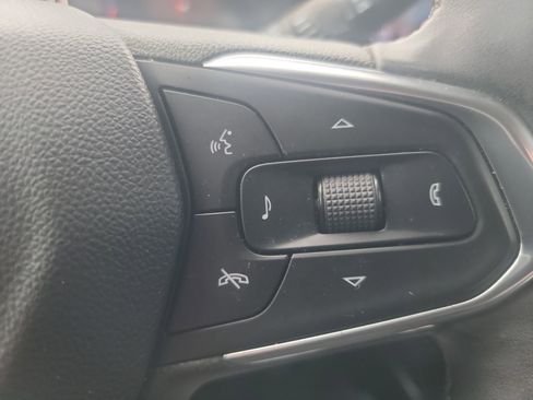 Certified 2025 Chevrolet Trax ACTIV w/ Driver Confidence Package image 17