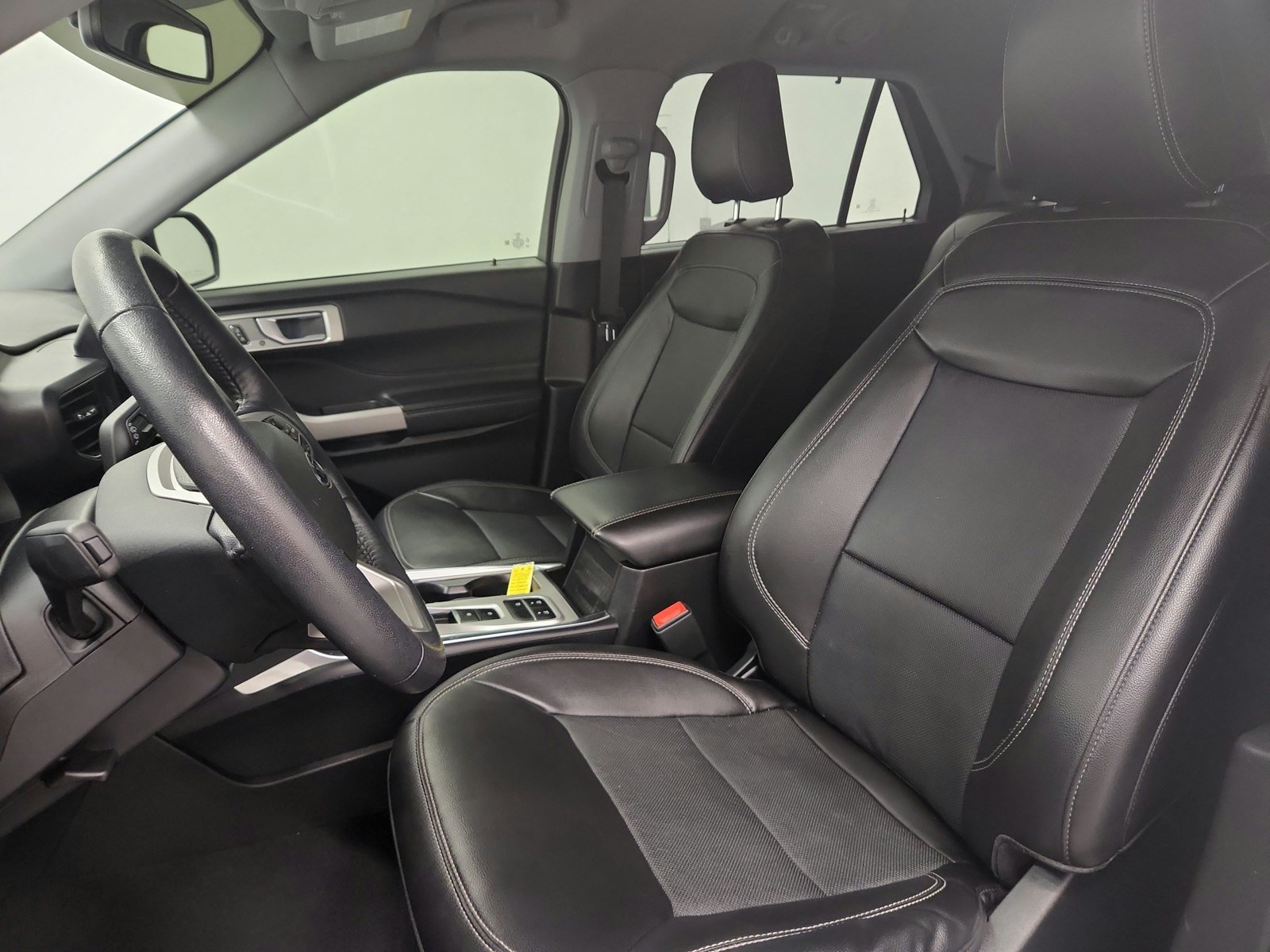 Used 2023 Ford Explorer Limited RWD image 19