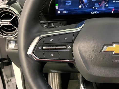 Used 2026 Chevrolet Equinox LT FWD image 18