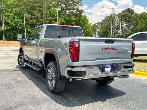 New 2026 GMC Sierra 2500 SLT w/ SLT Premium Package AWD/4WD image 6