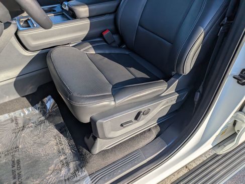 Certified 2025 Ford Expedition Platinum w/ Driver's Package AWD/4WD image 13