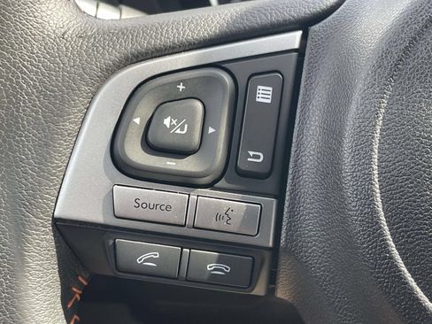 Used 2017 Subaru Crosstrek 2.0i Premium AWD/4WD image 21