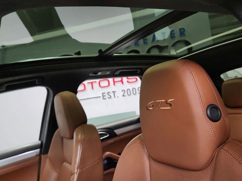 Used 2017 Porsche Cayenne GTS image 22