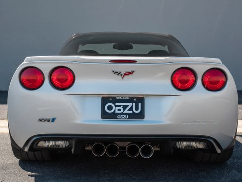 Used 2011 Chevrolet Corvette ZR1 w/ Preferred Equipment Group RWD image 9