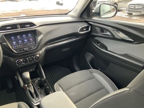 Certified 2023 Chevrolet TrailBlazer LT w/ Convenience Package image 16