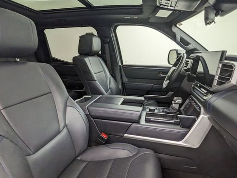 Used 2022 Toyota Tundra Platinum w/ Advanced Package AWD/4WD image 40