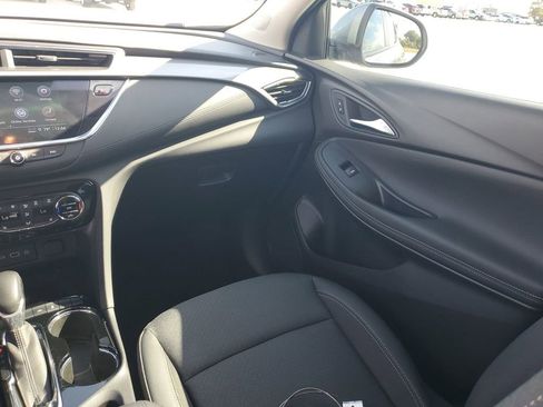 Used 2023 Buick Encore GX Select image 11