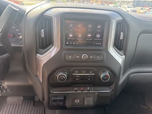 Used 2020 Chevrolet Silverado 2500 Custom w/ Custom Value Package image 25