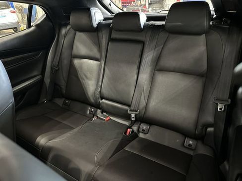 Used 2022 MAZDA MAZDA3 s image 28