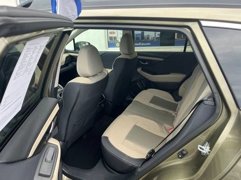 Used 2024 Subaru Outback Premium w/ Popular Package #1 AWD/4WD image 25