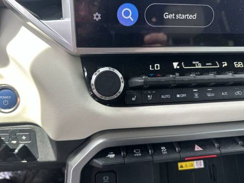 Used 2023 Toyota Sequoia Capstone AWD/4WD image 14