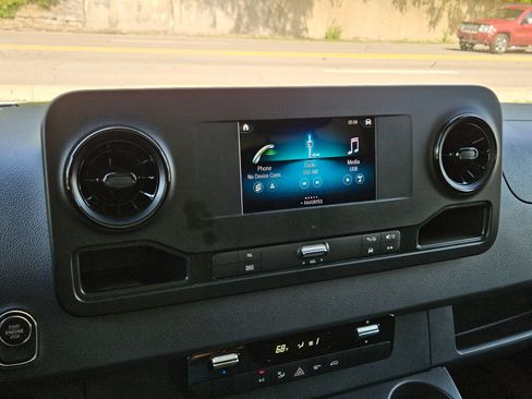 New 2024 Mercedes-Benz Sprinter 3500 image 24