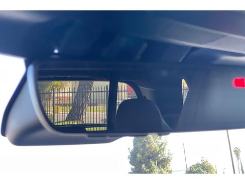 Used 2025 Subaru Forester Limited image 24