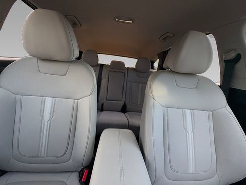 New 2026 Hyundai Tucson SEL image 2