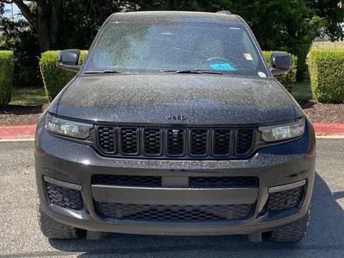 Used 2024 Jeep Grand Cherokee Overland AWD/4WD image 14