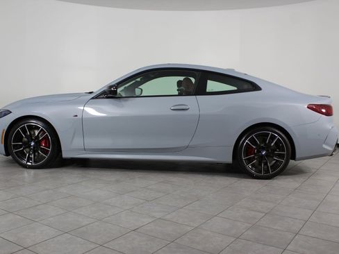 New 2026 BMW M440i Coupe RWD image 2