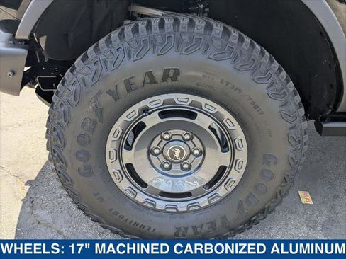 Certified 2024 Ford Bronco Badlands AWD/4WD image 9