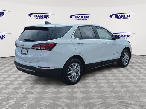 Used 2024 Chevrolet Equinox LT w/ LPO, Floor Liner Package AWD/4WD image 5