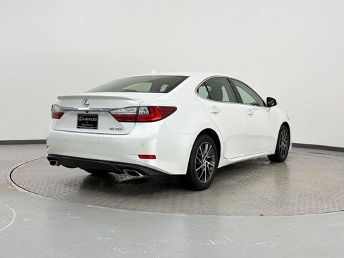 Used 2017 Lexus ES 350 FWD image 9