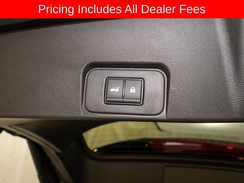 Certified 2026 Nissan Rogue SV FWD image 6