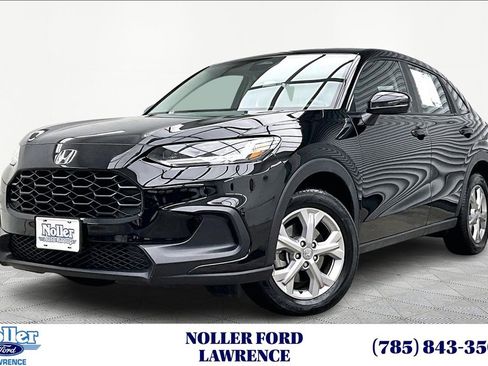 Used 2025 Honda HR-V LX image 1