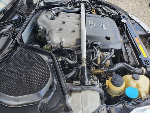 Used 2004 Nissan 350Z Touring w/ Aerodynamics Pkg RWD image 24