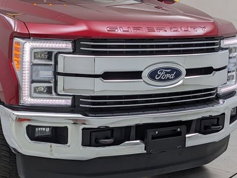 Used 2019 Ford F250 Lariat w/ Lariat Ultimate Package AWD/4WD image 45