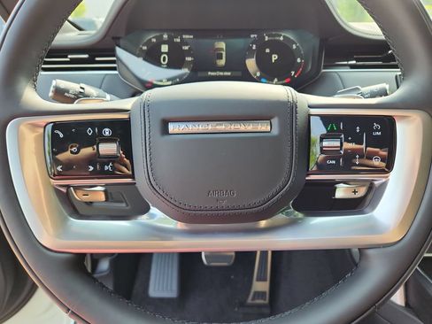 New 2026 Land Rover Range Rover SE AWD/4WD image 18