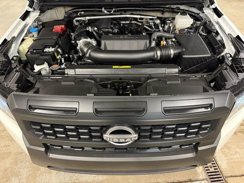 New 2026 Nissan Frontier S w/ Tow Package AWD/4WD image 31