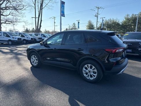 Used 2025 Ford Escape Active w/ Cold Weather Package AWD/4WD image 6