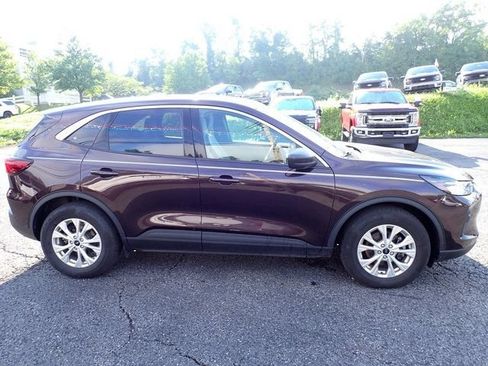 Used 2023 Ford Escape Active AWD/4WD image 7