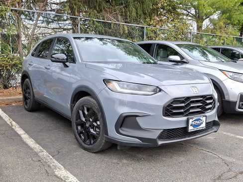 Certified 2024 Honda HR-V Sport image 3