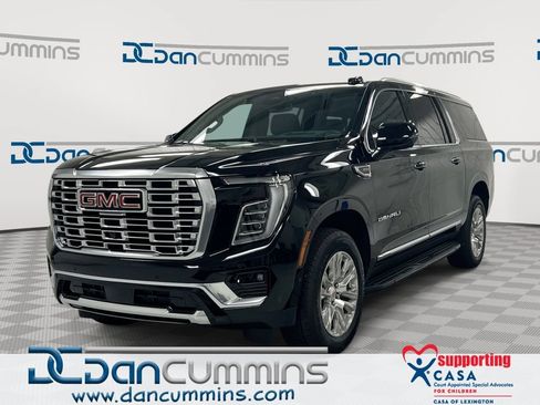 Used 2025 GMC Yukon XL Denali AWD/4WD image 1