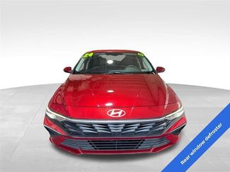 Used 2024 Hyundai Elantra SEL FWD video 2