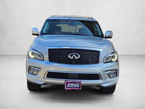 Used 2017 INFINITI QX80 2WD w/ Driver Assistance Package image 2