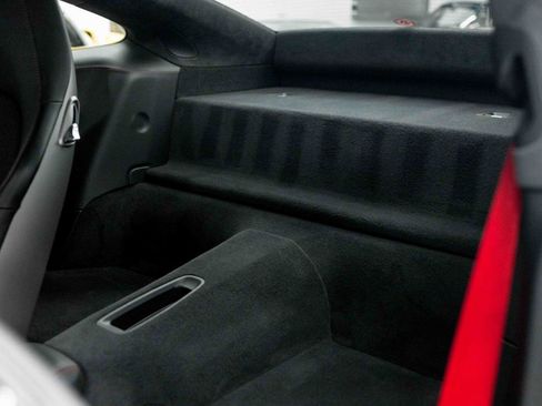 Used 2018 Porsche 911 GT3 RWD image 74