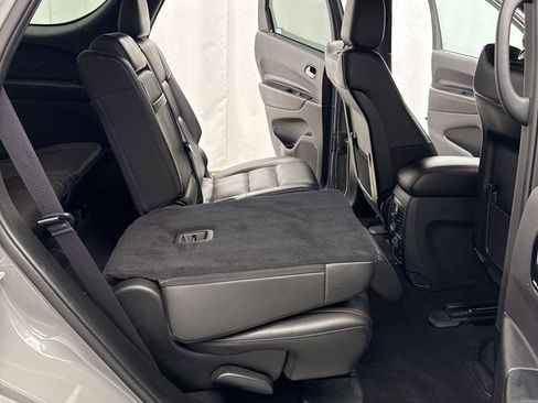 Used 2025 Dodge Durango GT AWD/4WD image 42