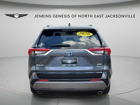 Used 2020 Toyota RAV4 XSE AWD/4WD image 3